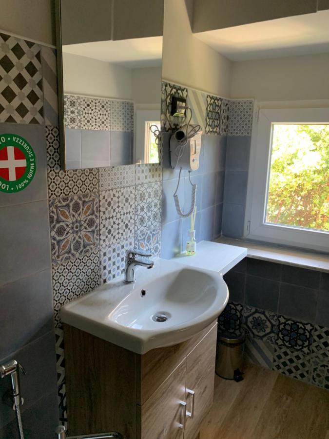Domus Fieschi Rooms جنوة المظهر الخارجي الصورة
